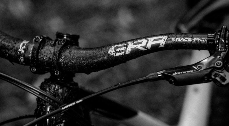 [Notícias] A Race Face lança os novos guiadores Era e Turbine